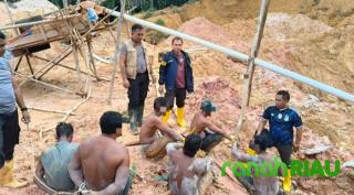 Gerebek PETI di Hulu Kuantan, Polisi Amankan 6 Penambang Ilegal
