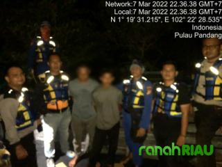 Satpolairud Meranti amankan belasan kubik Kayu Ilog