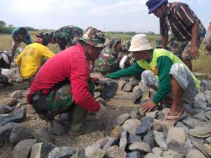  Warga Rasakan Kemanunggalan TNI Semakin Harum