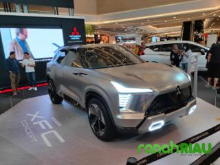Pekanbaru Kota Kedua setelah Jakarta, Mobil Konsep XFC Besutan Mitsubishi diserbu Ribuan Pengunjung
