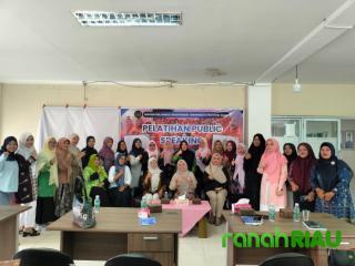 IKWI Riau Dorong Perempuan Berani Tampil dan Menginspirasi Lewat Pelatihan Public Speaking