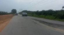 Perbaiki Jalan Provinsi yang Rusak Parah di Siak