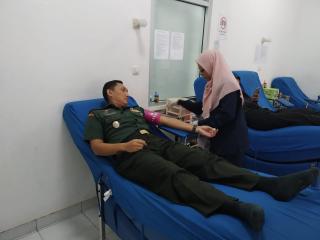 Letkol Czi Adi Ilham Zamani, SE sambangi kantor PMI Pati