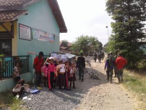 Aku Ingin Jadi TNI”, Cita-Cita Abidin Usai Melihat Satgas TMMD