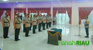 Kapolres Kuansing Pimpin Sertijab Kasat dan Kapolsek di Wilayah Jajaran