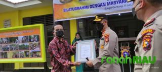 Kapolres Inhil Tandatangani Prasasti Hibah dari Sambu Group untuk Polsek Kateman