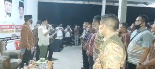 Abi Bahrun Serahkan SK Relawan, Security dan Buruh Migas Duri Sudah AMAN