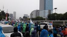 Lalu Lintas di Depan Gedung DPR Padat Merayap