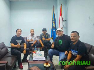 PWI Sumbar Laporkan Kesiapan ke HPN 2025 di Riau kepada Ketua Umum PWI Pusat