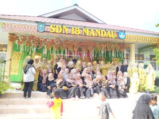 Selamat tinggal Putih Merah SDN 18 Mandau Selamat Datang Putih Biru
