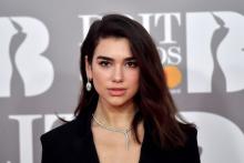 Lagu Duet Dua Lipa dan Ariana Grande Batal Dirilis