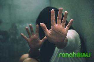 Viral Manipulasi konten porno dengan Teknologi AI, Tangis Mahasiswi Udayana saat lapor ke Kampus