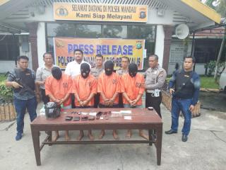 Kapolsek Mandau Expose Pelaku Curas Pecah Kaca Mobil