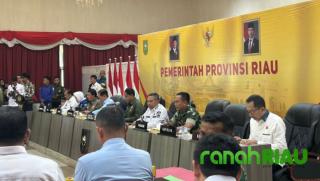 Riau Tanggap Darurat Karhutla, Abdul Wahid: Bung Puntung Rokok sembarangan bisa jadi Masalah