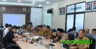 Komisi I DPRD Bengkalis Saat Melaksanakan Rapat Kerja Evaluasi APBD 2025 dan Pembahasan Renja