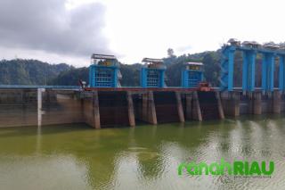 PLTA Koto Panjang Resmi Tutup seluruh Pintu Spillway, Debit Inflow terus Menurun