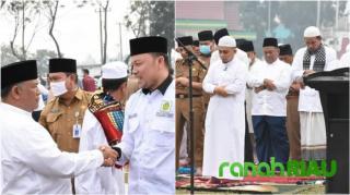 Masih Diselimuti Asap, Pemda Kampar Laksanakan Sholat Istisqo Serentak