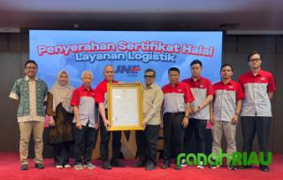 JNE Raih Sertifikasi Halal untuk Layanan Logistik dari BPJPH, Perkuat Standar Layanan Terpercaya