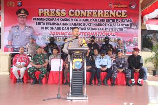 Press Conforence, Polres Bengkalis Gelar Pemusnahan BB 9 Kg Shabu dan Pil Ekstasi