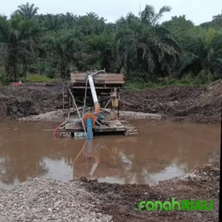 Aktivitas PETI di Desa Pulau Padang Tiarap Saat Kunjungan Wakapolda Riau ke Kuansing
