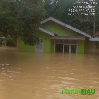 Sungai Batang Petai Meluap, Ratusan Rumah Warga di Kuansing Terendam Banjir