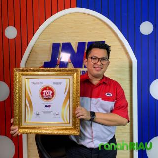 JNE raih Penghargaan Indonesia Top Digital PR Award 2022 kategori Jasa Pengiriman