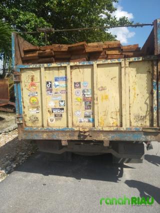 Dua Orang Pelaku Ilegal Logging dan Mobil Truk di Tangkap Satreskrim Polres Bengkalis