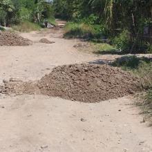 Berkah Penjual Es Krim Di Lokasi Upacara TMMD 104