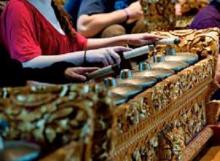 Populerkan Gamelan diluar Negeri, 3 Warga Inggris ini dapat Penghargaan