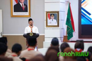 Gubri hadiri Pelepasan Kontingen Jambore Pramuka Islam 2025 di Gedung Daerah Balai Pauh Janggi 