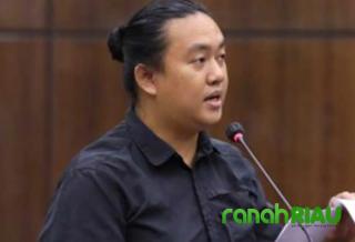 Andrie Yunus Trending di X Usai disiram Air Keras