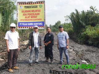 Sambu Group Bantu Pemdes Air Tawar Bangun Tanggul Dua Ribu Meter Lebih di Kecamatan Kateman