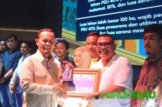 Pemko Serah Terima PSU dari 16 Developer