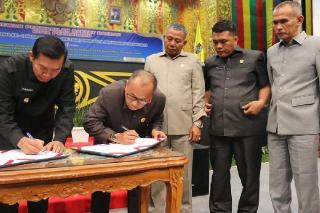 APBD Perubahan Pekanbaru 2019 Disahkan Rp 2,7 Triliun