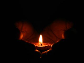 Listrik di Bengkalis Padam Total, saat Warga Berbuka Puasa