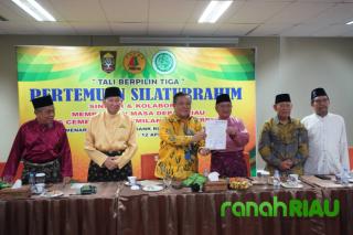 Tali Berpilin Tiga Dikunci jadi Komando: Elite Riau Sepakat tak Lagi Jalan Sendiri