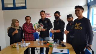 Mengenang Nostalgia, Bagus Santoso Kunjungi Sekretariat PWI Bengkalis