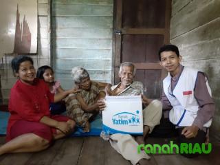 Istri Dan Anak Alami Gangguan Jiwa, Pria Paruh Baya Ini Semangat Nafkahi Keluarga