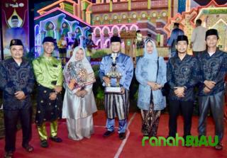 Malam Penutupan MTQ ke 56 Tingkat Kecamatan, Desa Senggoro Raih Juara Umum