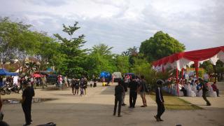 Herman dan Pendukungnya Ramaikan Acara Launching Beras Inhil