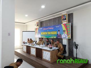 Agung Nugroho pimpin langsung Rapat Evaluasi 100 hari Kerja Agung-Markarius