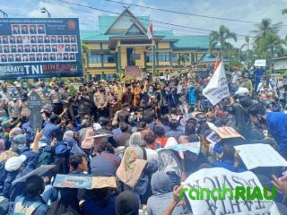Ketua DPRD Bengkalis Menanggapi dan Sambut Baik Aksi Demo Cabut Omnibus Law Jilid II