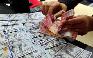 Rupiah Senin Pagi Melemah Dibayangi Wabah Corona