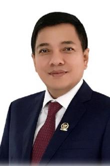Legislator Asal Riau ini Menginisiasi Pembangunan Jembatan Penyeberangan di Siak
