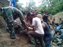 Kegotongroyongan yang Masih Tertanam Hingga Kini Sukseskan TMMD 104 Donggala