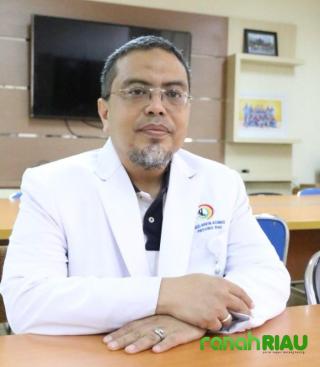Tim Dokter RSUD Arifin Achmad Sukses Operasi Bypass dan Ganti Katup Jantung