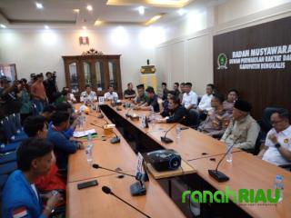 Masa Aksi Mahasiswa Minta Kadishub Bengkalis di Copot, Adi Pranoto: Beri Kami Waktu Satu Bulan