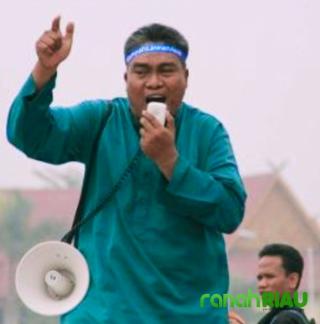 Dihubungi Pak Wan: Dr.Elviriadi minta Syamsuar Pakai Jurus Tai Chi Lekiu