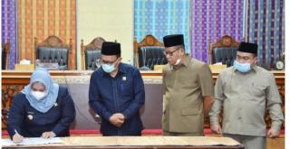 Ketok Palu, Perda Perubahan APBD Bengkalis Tahun 2021 di Sahkan Rp 3.954 Triliun
