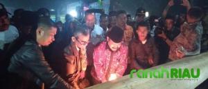 Bupati Kuansing, Sulutkan Api Pertama Pelayuran 2 Jalur Mini Desa Pantai